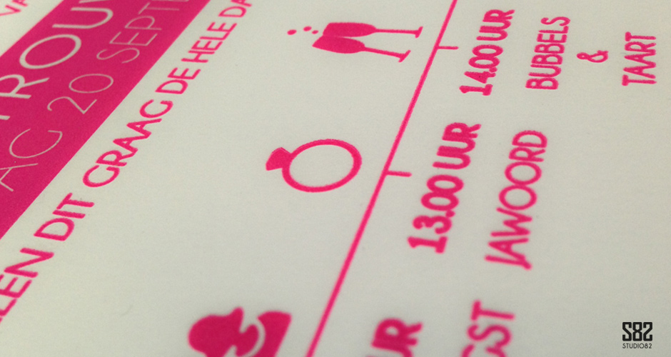 letterpress trouwkaarten fluor roze tijdlijn